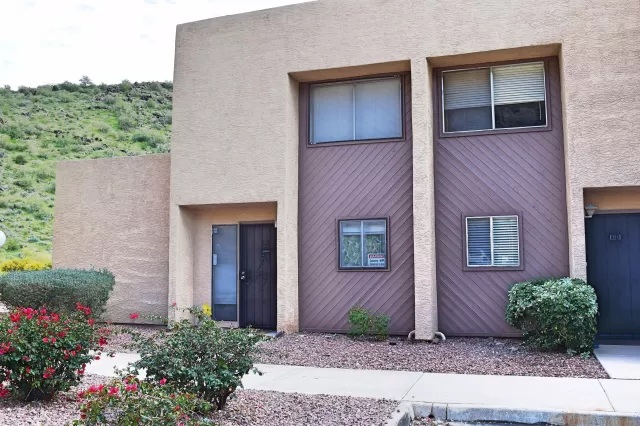 MLS: 6085997 Condo For Sale