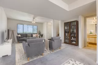 Photo #5: 6086501 Listing