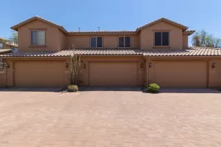 Photo #4: 6086591 Listing