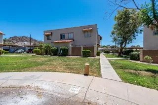 Photo #1: 6086685 Listing