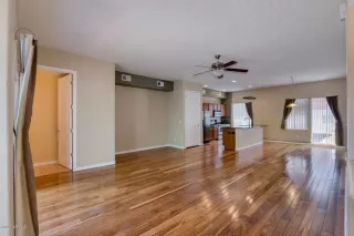 Photo #2: 6086831 Listing