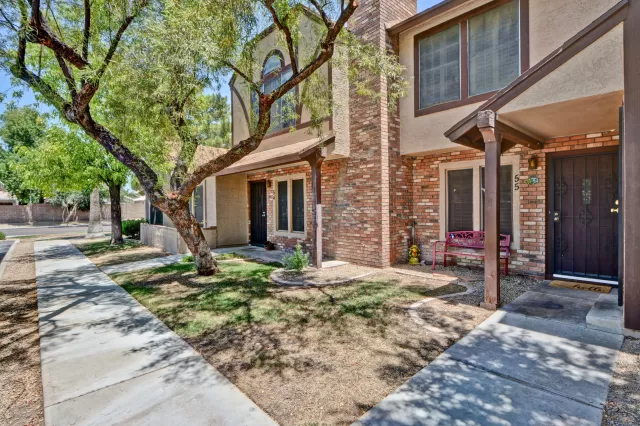 MLS: 6086865 Condo For Sale