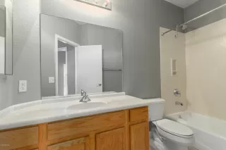 Photo #5: 6086923 Listing 