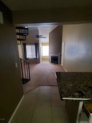 Photo #3: 6087000 Listing 