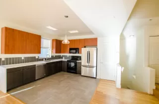 Photo #3: 6087365 Listing