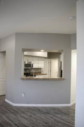 Photo #5: 6087578 Listing