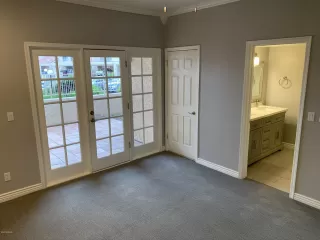 Photo #6: 6087621 Listing