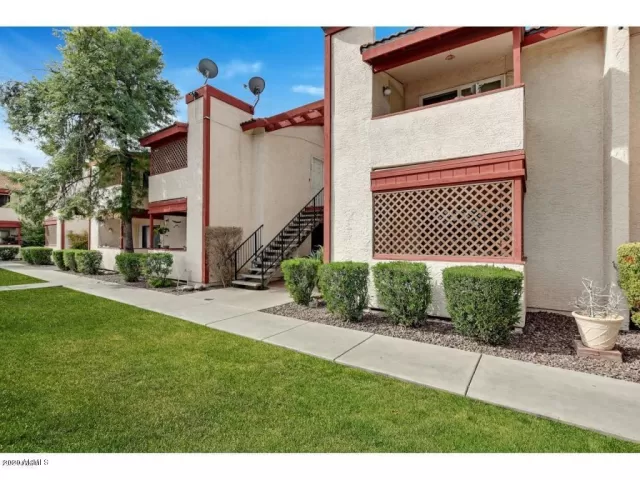 MLS: 6087663 Condo For Sale