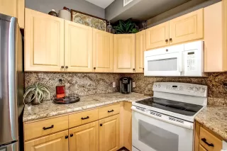 Photo #4: 6087747 Listing 