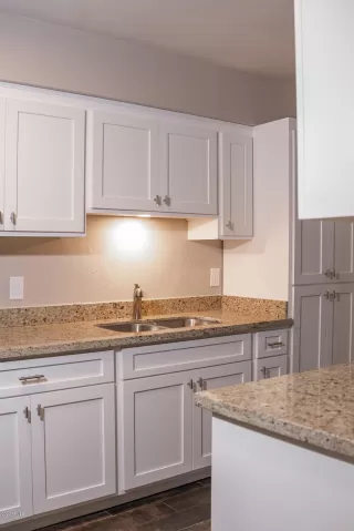 Photo #5: 6087952 Listing 
