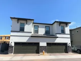 Photo #1: 6088021 Listing