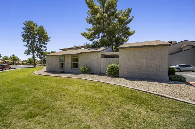 MLS: 6088442 Condo For Sale