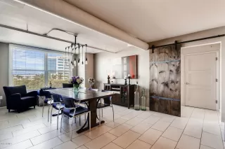 Photo #2: 6088623 Listing 