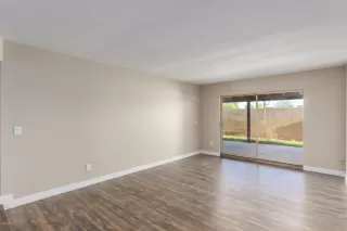 Photo #3: 6088631 Listing 