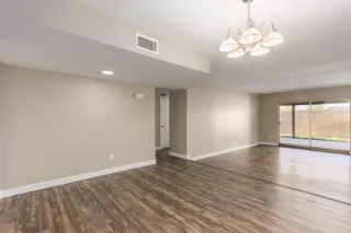 Photo #4: 6088631 Listing 