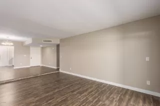 Photo #6: 6088631 Listing 