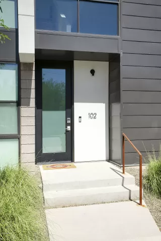 Photo #3: 6088738 Listing 