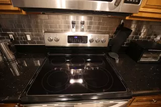 Photo #5: 6088746 Listing