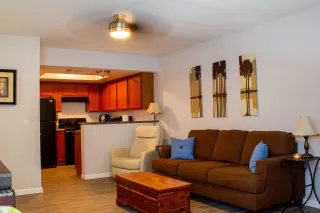 Photo #2: 6088761 Listing