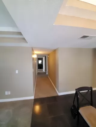 Photo #5: 6088785 Listing