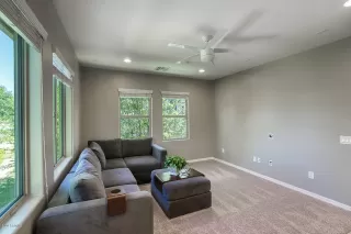 Photo #4: 6088881 Listing 