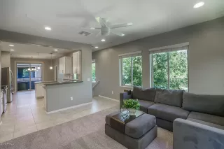 Photo #5: 6088881 Listing 