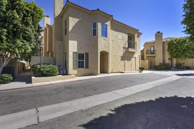 MLS: 6089106 Condo For Sale