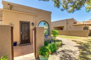 Photo #4: 6089108 Listing 
