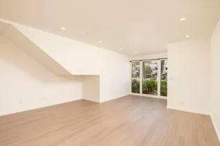 Photo #3: 6089172 Listing