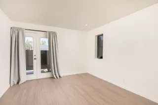 Photo #4: 6089172 Listing