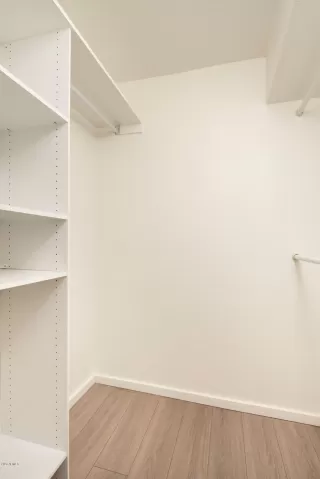 Photo #5: 6089172 Listing