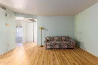 Photo #6: 6089213 Listing 