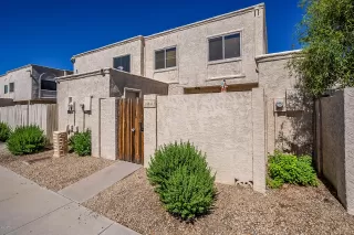 Photo #1: 6089345 Listing 