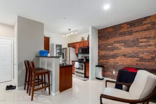 Photo #2: 6089375 Listing 