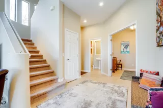 Photo #4: 6089381 Listing