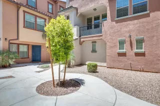 Photo #2: 6089472 Listing 