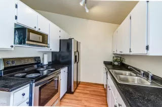 Photo #2: 6089572 Listing 