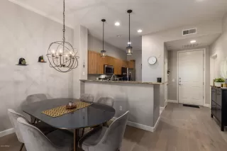 Photo #2: 6089666 Listing 
