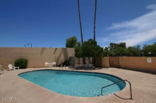 Photo #3: 6089669 Listing