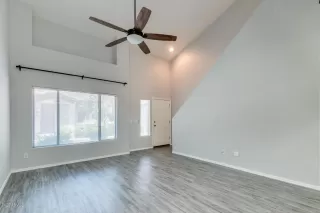 Photo #2: 6089733 Listing