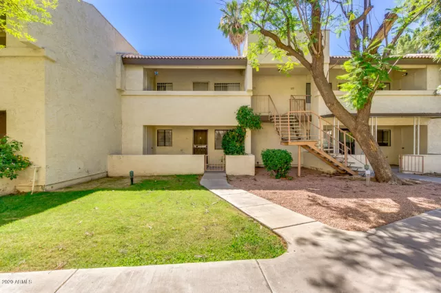 MLS: 6089753 Condo For Sale