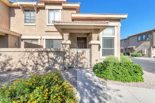 MLS: 6089852 Condo For Sale