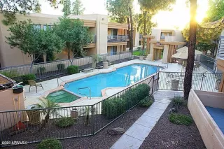 Photo #4: 6089895 Listing