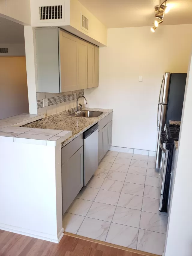 MLS: 6089901 Condo For Sale