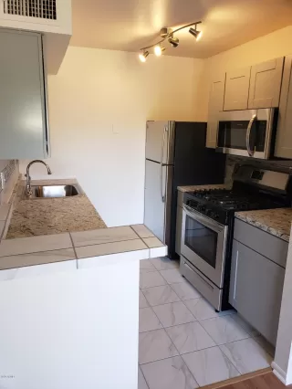 Photo #1: 6089901 Listing