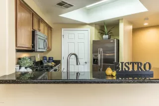 Photo #1: 6090120 Listing