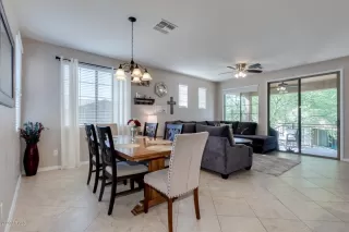 Photo #5: 6090188 Listing
