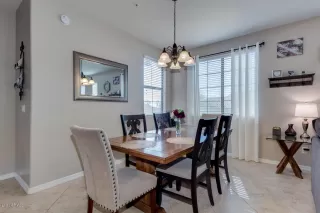 Photo #6: 6090188 Listing