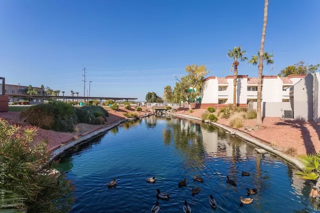 MLS: 6090264 Condo For Sale