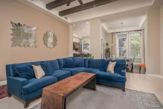 Photo #6: 6090282 Listing 